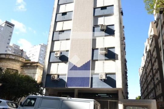 Fachada de apartamento para alugar com 1 quarto, 36m² em Centro Histórico, Porto Alegre