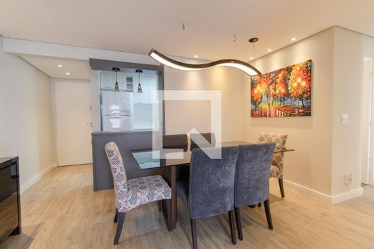 Sala de apartamento para alugar com 2 quartos, 65m² em Bigorrilho, Curitiba
