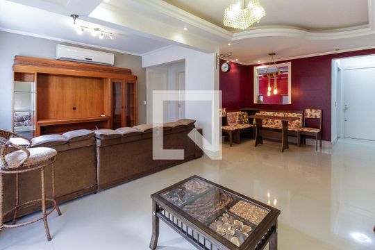 Apartamento para alugar com 1 quarto, 68m² em Jardim Carvalho, Porto Alegre