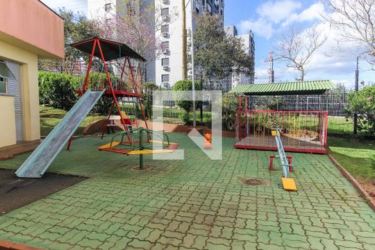 Área Comum - Playground de apartamento para alugar com 1 quarto, 68m² em Jardim Carvalho, Porto Alegre