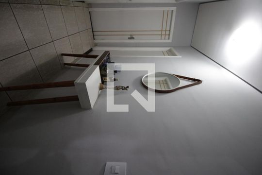 Corredor de apartamento à venda com 3 quartos, 100m² em Jaqueline, Belo Horizonte