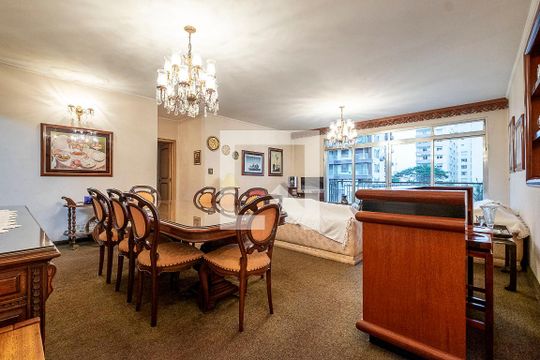 Sala de apartamento à venda com 3 quartos, 234m² em Pinheiros, São Paulo