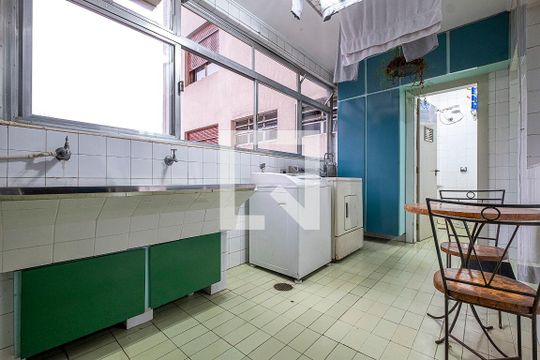 Área de Serviço de apartamento à venda com 3 quartos, 234m² em Pinheiros, São Paulo