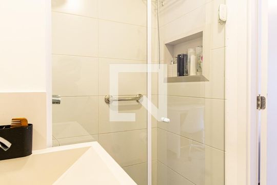 Apartamento à venda com 2 quartos, 154m² em Jardim Prudência, São Paulo