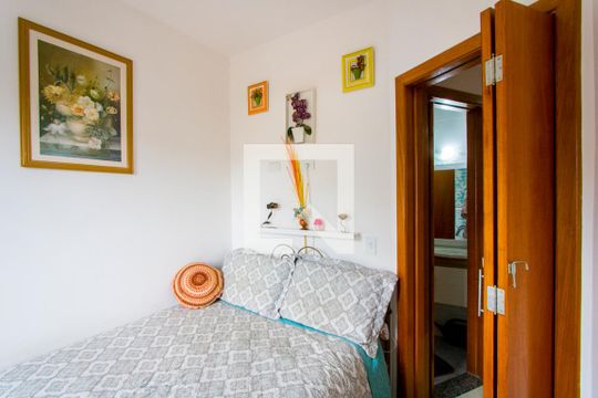 Quarto 1 de apartamento à venda com 2 quartos, 110m² em Jardim Cristiane, Santo André
