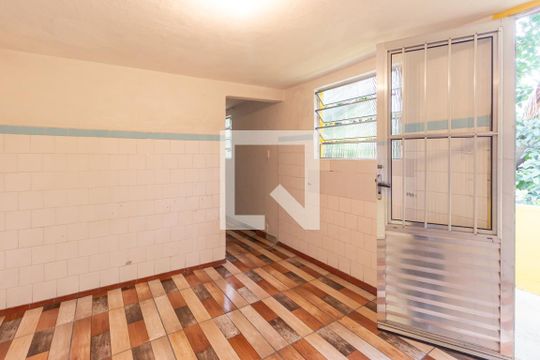 Cozinha de casa para alugar com 1 quarto, 45m² em Jardim Bonfiglioli, São Paulo