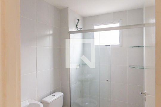 Banheiro de apartamento para alugar com 2 quartos, 60m² em Jardim Heitor Rigon, Ribeirão Preto