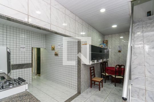 Copa de casa à venda com 3 quartos, 156m² em Parada de Lucas, Rio de Janeiro