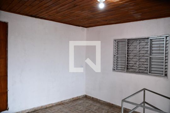 Sala de casa para alugar com 2 quartos, 90m² em Jardim Isis, Cotia