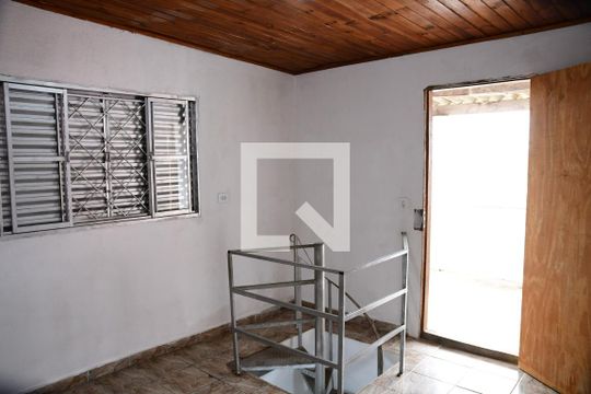 Casa para alugar com 2 quartos, 90m² em Jardim Isis, Cotia