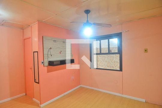 Suíte de casa à venda com 2 quartos, 60m² em Harmonia, Canoas