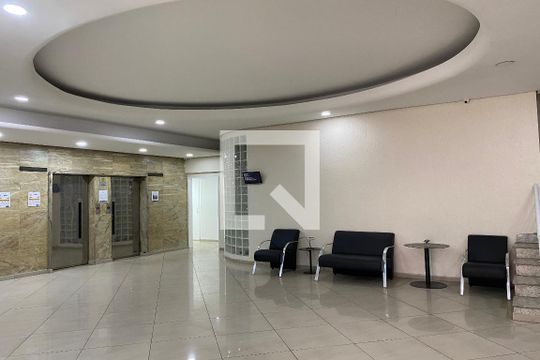 Hall de Entrada de kitnet/studio para alugar com 1 quarto, 27m² em Bela Vista, São Paulo