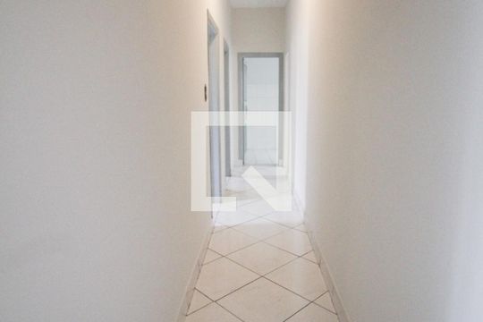 corredor de apartamento para alugar com 3 quartos, 80m² em Santana, São Paulo