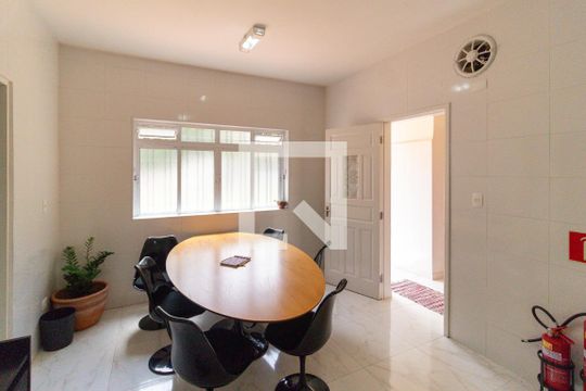 Cozinha de casa para alugar com 3 quartos, 217m² em Vila Mariana, São Paulo
