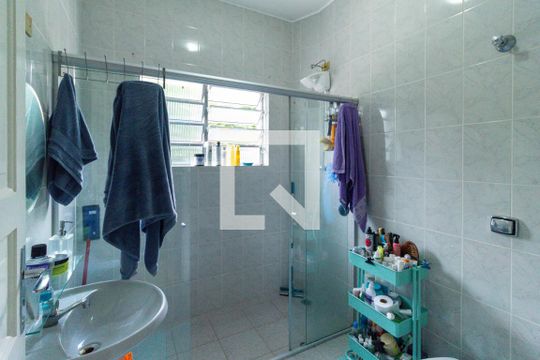 Banheiro de casa para alugar com 3 quartos, 217m² em Vila Mariana, São Paulo