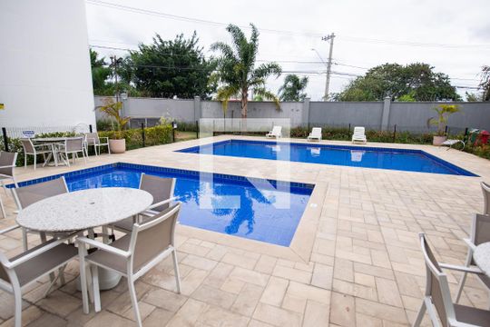 Área comum - Piscina de apartamento para alugar com 2 quartos, 44m² em Jardim dos Estados, Taubaté