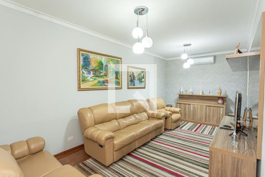 Casa para alugar com 3 quartos, 450m² em Vila Primavera, São Paulo