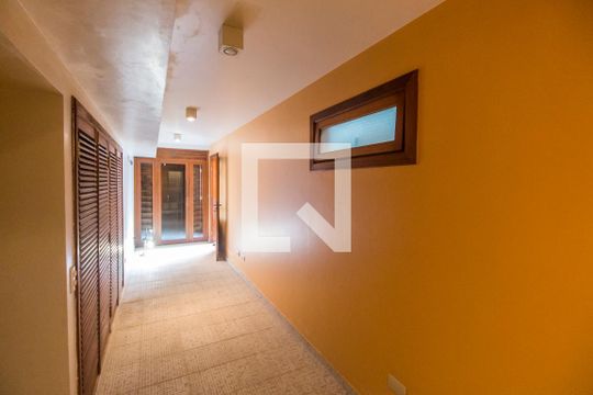 Área comum de casa de condomínio para alugar com 5 quartos, 401m² em Alphaville, Santana de Parnaíba