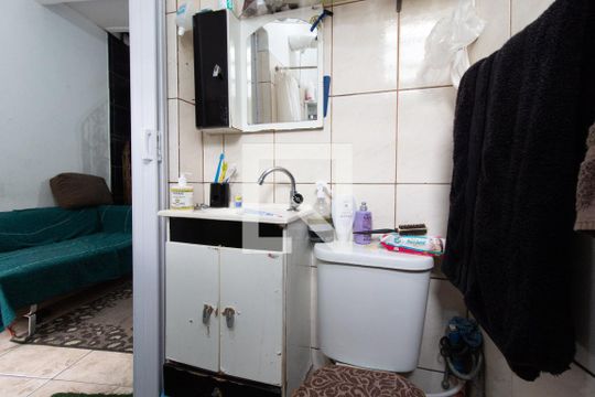 Banheiro de casa à venda com 1 quarto, 38m² em Cidade Antônio Estevão de Carvalho, São Paulo