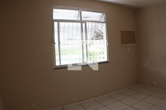 Quarto 1 de apartamento à venda com 2 quartos, 440m² em Taquara, Rio de Janeiro