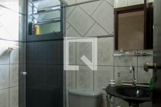 Lavabo de casa para alugar com 3 quartos, 200m² em Vila dos Remedios, São Paulo