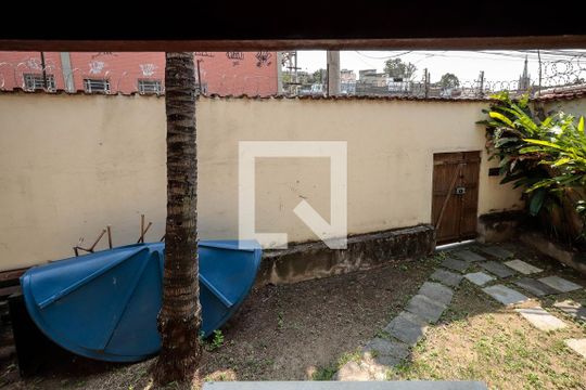 Vista Quarto 1 de casa à venda com 3 quartos, 500m² em Piedade, Rio de Janeiro