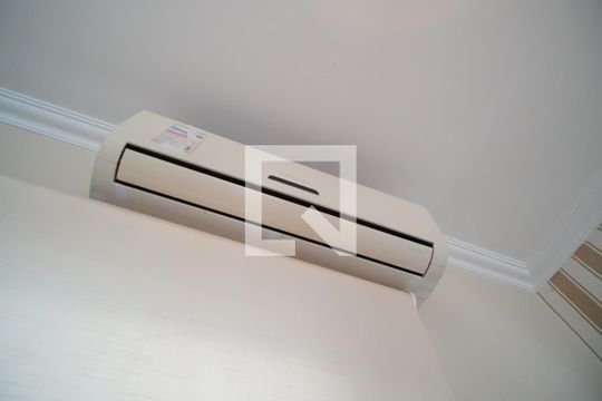 Sala de apartamento à venda com 2 quartos, 72m² em Bela Vista, Porto Alegre