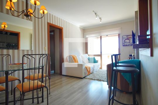 Sala de apartamento à venda com 2 quartos, 72m² em Bela Vista, Porto Alegre