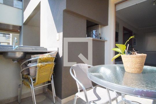 Varanda gourmet de apartamento à venda com 2 quartos, 72m² em Bela Vista, Porto Alegre