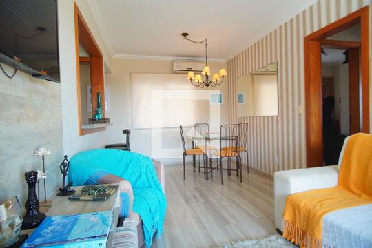 Sala de apartamento à venda com 2 quartos, 72m² em Bela Vista, Porto Alegre