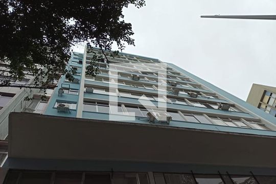 Fachada de apartamento para alugar com 1 quarto, 60m² em Copacabana, Rio de Janeiro