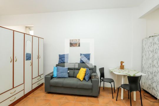 Apartamento para alugar com 1 quarto, 60m² em Copacabana, Rio de Janeiro