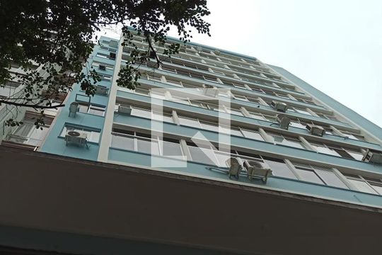 Fachada de apartamento para alugar com 1 quarto, 60m² em Copacabana, Rio de Janeiro