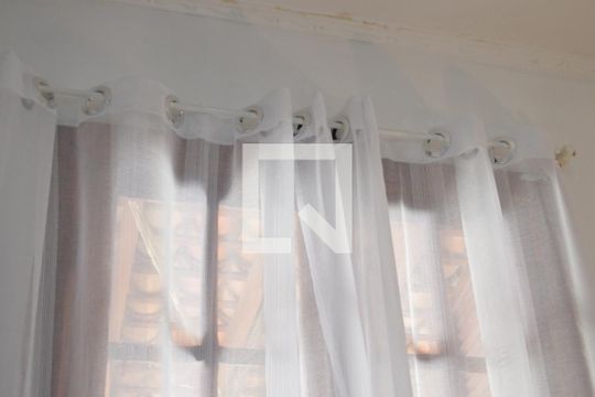 Detalhe de casa à venda com 3 quartos, 200m² em Loteamento Claude de Barros Penteado (sousas), Campinas