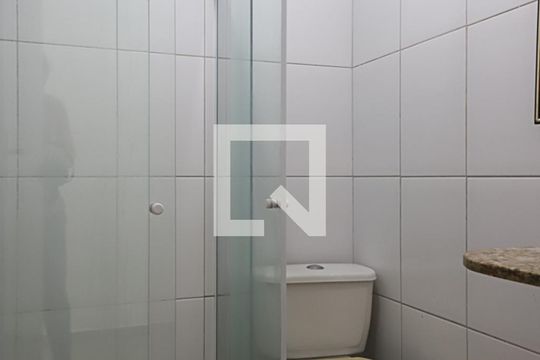 Banheiro social de casa para alugar com 2 quartos, 107m² em Recreio dos Bandeirantes, Rio de Janeiro