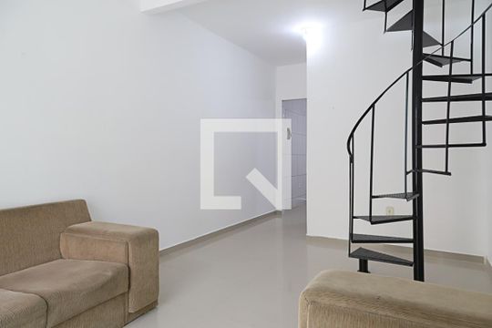 Sala de casa para alugar com 2 quartos, 107m² em Recreio dos Bandeirantes, Rio de Janeiro