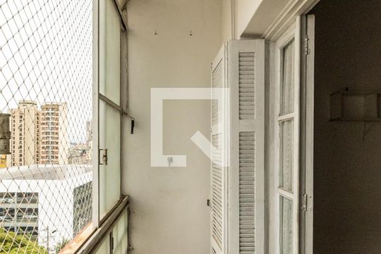 Varanda de kitnet/studio à venda com 1 quarto, 46m² em Campos Elíseos, São Paulo