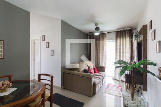 Apartamento para alugar com 3 quartos, 72m² em Jacarepaguá, Rio de Janeiro