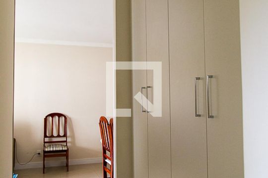 Corredor de apartamento à venda com 3 quartos, 101m² em Vila Santa Catarina, São Paulo