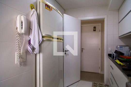 Cozinha de apartamento à venda com 3 quartos, 101m² em Vila Santa Catarina, São Paulo