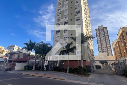 Fachada de apartamento à venda com 3 quartos, 75m² em Santana, Porto Alegre