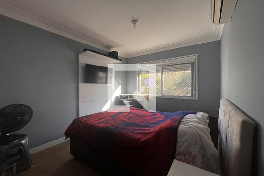 Suíte de apartamento à venda com 3 quartos, 75m² em Santana, Porto Alegre