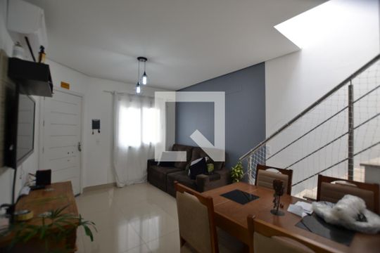 Casa de Condomínio para alugar com 2 quartos, 84m² em Tristeza, Porto Alegre