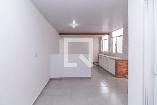 Casa para alugar com 2 quartos, 60m² em Vila Sapopemba, São Paulo