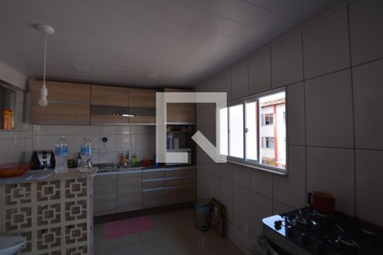 Cozinha de apartamento à venda com 1 quarto, 40m² em Penha Circular, Rio de Janeiro