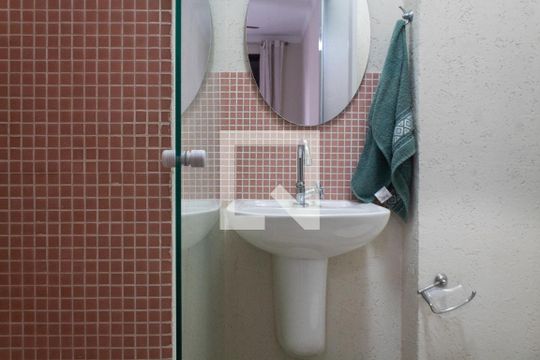 Banheiro da Suíte de apartamento para alugar com 3 quartos, 190m² em Balneario Cidade Atlantica, Guarujá