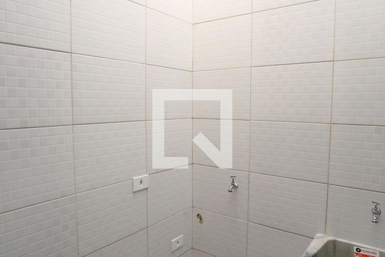 Área de Serviço de casa de condomínio para alugar com 2 quartos, 48m² em Jardim Danfer, São Paulo