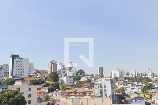 Vista varanda de apartamento para alugar com 2 quartos, 60m² em Renascença, Belo Horizonte