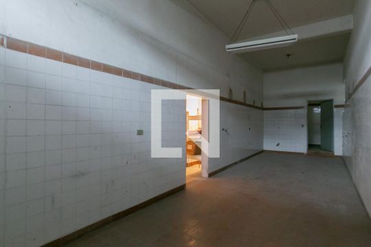 Garagem 2  de casa à venda com 3 quartos, 300m² em Vila Progresso (zona Leste), São Paulo