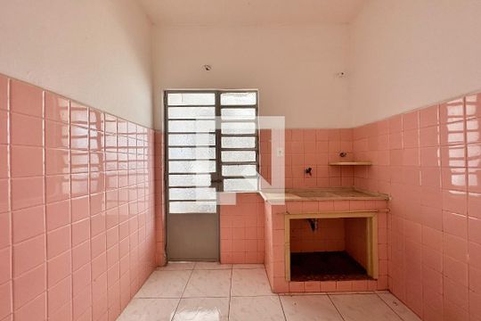 Cozinha de apartamento para alugar com 2 quartos, 82m² em Bom Retiro, São Paulo